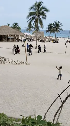 𝘽𝙖𝙝𝙖𝙣 𝙥𝙧𝙖𝙣𝙠 𝙢𝙪. #MetGala  #pantai  #fyp #bahanprank #pantailampung #riobythebeach #lampung 