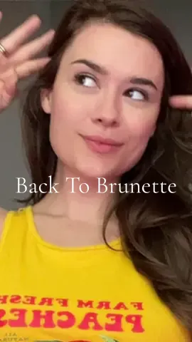 May or may not have slipped a rib showing off my new hair 💁🏼‍♀️ Back to my natural full brunette because this summer we take over! Getting my hair healthy and keeping it low maintenance is my priority right now with my other health issues, and the beunette looks so good!! Any hair routine recommendations?? #brunette #haircare #hair 