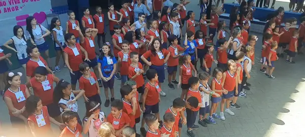 Obrigada Colégio CEEANO pela linda homenagem!! Te amo, filho!🥰 #mães #amordemaeefilho #homenagemdaescola 