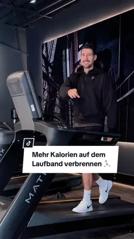 Folgen nicht vergessen ☝🏽 und… Laufband richtig verwenden 🏃🏽 #laufband #kalorien #gesundheit #regeneration #muskelaufbau #fitnesstipps #zunehmen #abnehmen #Fitness #ernährung #supplemente #training #bodybuilding #deutschland #fitfamgermany #fitnessdeutschland #fitfamde #joho13 