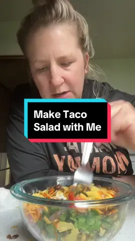 I dont think ill start a cooking series anytime soon, but overall the chopper gets a 8/10! #cooking #cookwithme #tacos #tacosalad #lunchtime #choppedsalad #chopper 