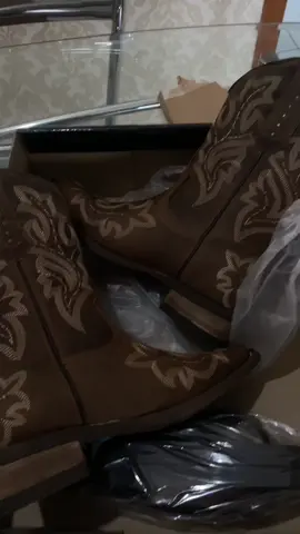 unboxing dessa perfeição 🫶🏻🫶🏻 #fy #viral #countrylife #matogrosso 