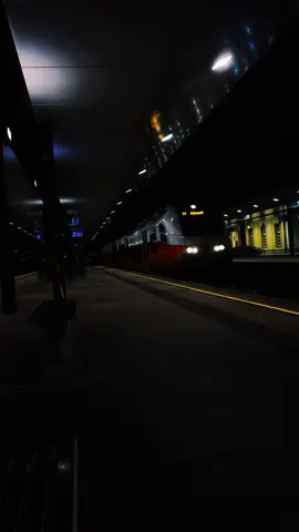 هل نسيت ماضيك❤️‍🩹👋🏻#6e4c #النمسا_فيينا🇦🇹 #كلاجنفورت #تصويري📸 #viral #สปีดสโลว์ #لايك_متابعه_اكسبلور 