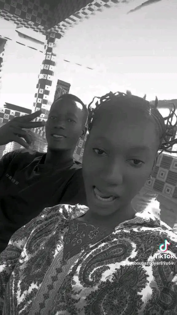 @Emotion #MemeCut #Meme #viraltiktok #guinéetiktok224🇬🇳♥️ #pourtoi #Meme 