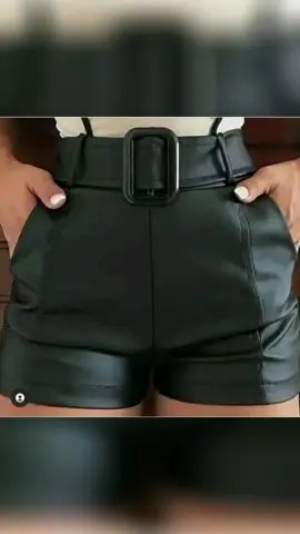 💥 OFERTA IMPERDÍVEL 💥  - Short Feminino de Cinto Courino Cirrê Cintura Alta, Tamanho P ao GG -  🔗 Link disponível para compra na bio que se encontra no site instagram!  ah, já segue e curte a gente lá e aqui.. 😉 #ofertas #produtos #promoções #moda #modafeminina #shopee #acheinashopee #achadosshopee #achadinhosshopee #fyp #viralpost #viral 