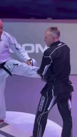 Technique Thursday with Gabriel Varga and Bas Rutten! 📝🥋 Watch Gabriel Varga return to action May 30th in Austin, Texas LIVE and FREE on FightPass and YouTube! #KC46 #tiktok