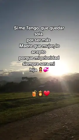 #madreehija👩‍👧?me#chaparitha_mily❤🦋😎  No importa  si me kedo sola xk en mi vida mi prioridad siempre sera mi hija primero madre que mujer 💪👩‍👧❤👍