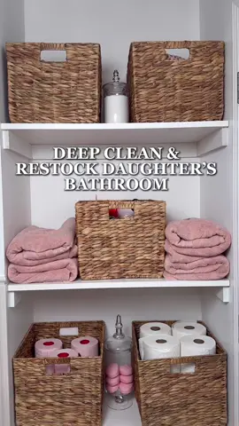 So clean you could eat off the floors 🤩  #asmr #CleanTok #cleanwithme #bathroomdeepclean #deepclean #cleaningtips #cleaningasmr #restock #restockbathroom #restockasmr #oddlysatisfying #cleaningmotivation #springcleaning 