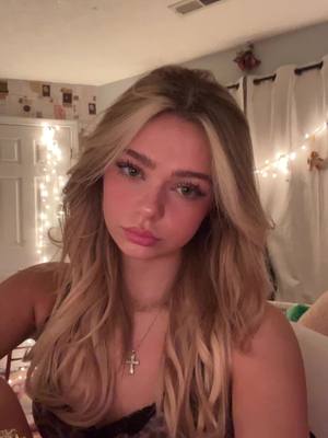 need to be doing my homework but chose to make a tiktok 🤗