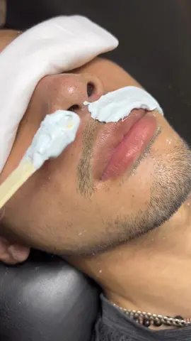 Wax râu ngay đi các anh ơi #miaspaclinic #miaspawaxing #miacantho #waxfullbody #waxing #xuhuong #trending 