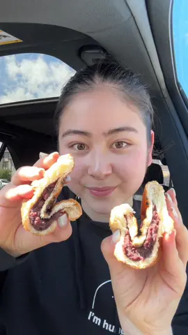First one’s actual dough was more tasty for me #sofimanassyan #food #mukbang 