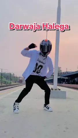 Tera Darwaja hale Ga #dance #helmetdancerbd #abirdance #helmetdancerabir #foryou #tiktok #dance #dinajpur #teradarwajahalega #newdancevideo 