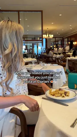 Instant cure 🍝 Pasta solves a lot 🤌#cipriani #pastatiktok #ciprianibeverlyhills #chicstyle #restaurantbeverlyhills #beverlyhillsresturant #constance18 #constancevertjade 
