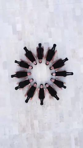 @blackwidow__official, a group of dancers hailing from the @urbantheory_school in Vallecrosia, Italy, is making waves in the online dance world with their unique Tutting style and mesmerising illusions.  #BlackWidow #UrbanTheory #Dance #Performance #Dancers #Tutting #Choreography #Molten #MoltenImmersiveArt #MoltenAffect #DorothyDiStefano