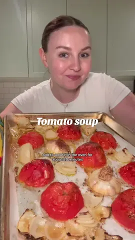 Tomato soup is for hotties only #tomatosoup #soup #soupseason #tomatos #Recipe 