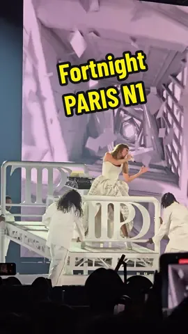 The bed had me losing my mind #theerastourparisn1 #theerastourparis #theerastour #ttpd #taylorswift #s24ultra @Taylor Swift @Taylor Nation 