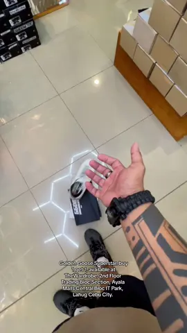 Golden Goose Superstar available now buy 1 get 1. #goldengoosesuperstar  #gildengoose #thewardrobebytaronable  #thewardrobebytaronablesale  #ayalamallcentralbloc #tradingblock #ayalamalls 