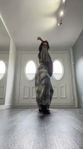 CHOREOGRAPHY BY ME!✨if you want to recreate this dance please do and tag me in the video. #dance #dancer #choreography #performer @KristyLee 