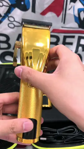 Barbers say it works very well.check yellow shopping cart can get it #fyp#foryou#resuxi#hairclipper#factory#suttik#tiktok