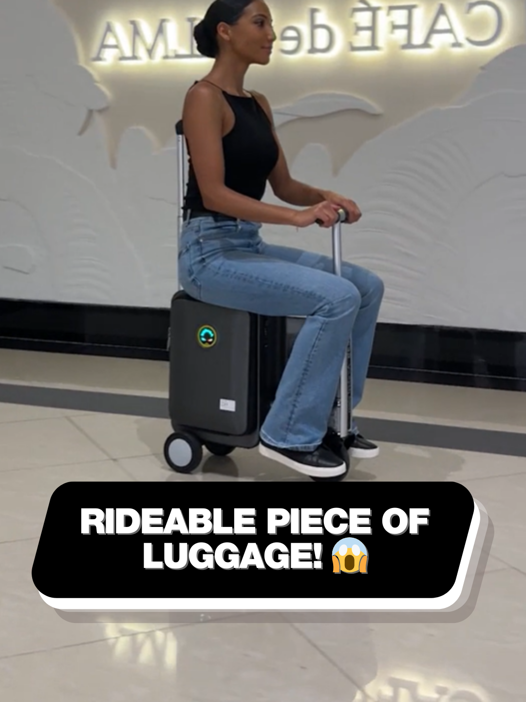 Now you don't have to carry your luggage, it carries you! 🤯🧳 @airwheel.uae.official #luggage #vehicles #airwheel