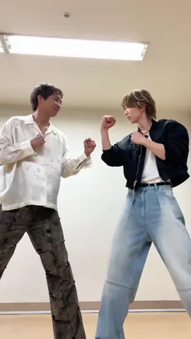 Let's hang out!!✨ #TravisJapan #Umi #Shime #TGIFridayNight 