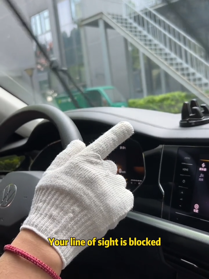 What would you do if your vision is blocked while driving at high speed? #automobile#car#tips