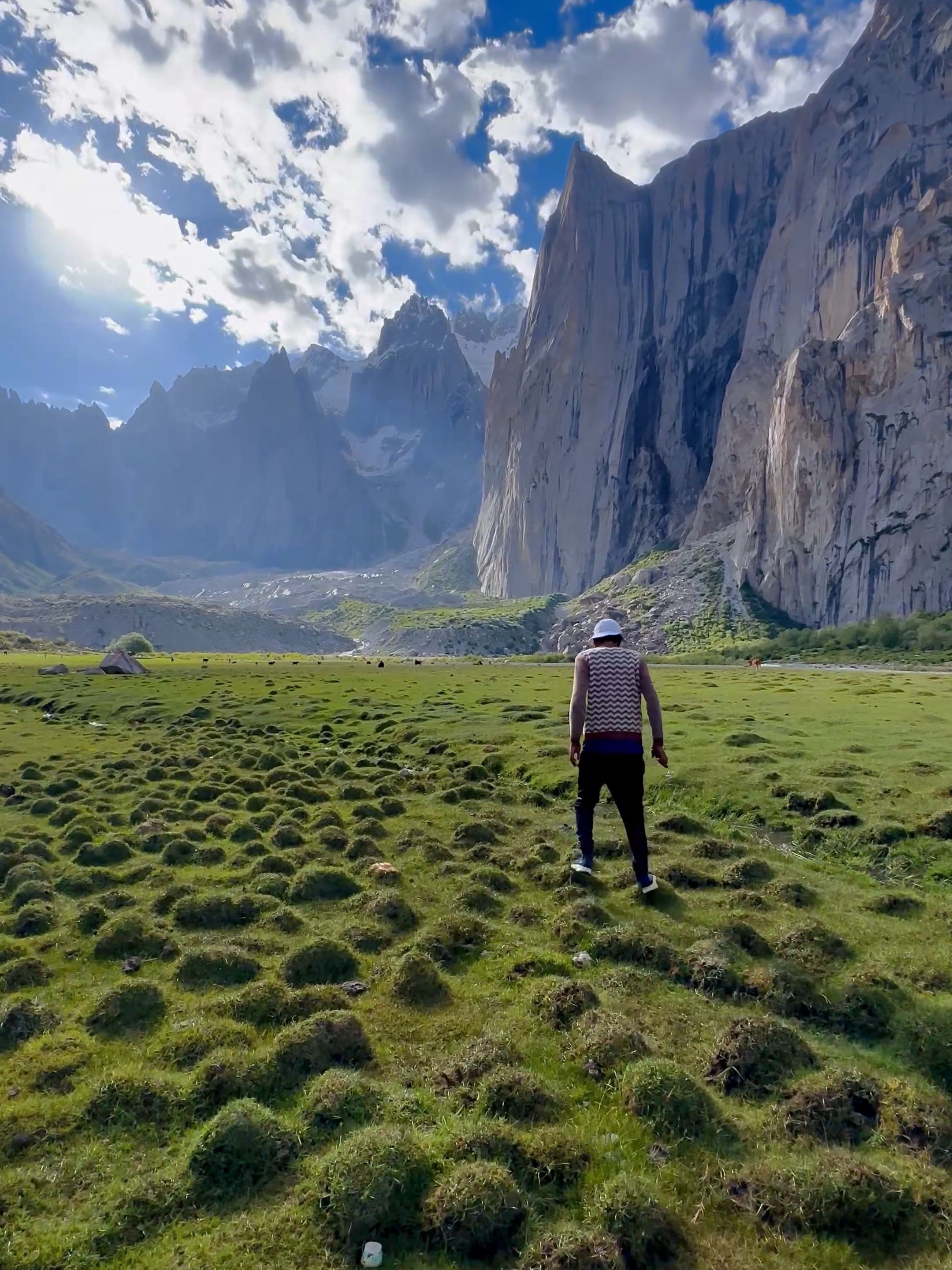 Nangma Valley in Skardu, Gilgit-Baltistan, Pakistan 🏞️ 📽 @asif_ashoor 📍 Nangma Valley, Skardu, Gilgit-Baltistan, Pakistan #nature #valley #pakistan #Gilgit #NangmaValley #beautifuldestinations #traveltok