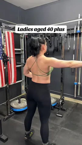 Ladies over the age of 40 strengthen and sculpt your upper body with these 4 exercises! 💪✌️ #fatlossjourney #fittipsforyou #fitgirls #over40 #musclebuilding #gymtoks #fitgirlstiktok #gymtoks #fittoks #fyp #fypage #fatlosstips #Fitness #olderwomen #fitover40 #fitgal #weightlosshelp #strongwomen #TikTokFitness #fitnesstoks #fitnessgoals  #fittip 