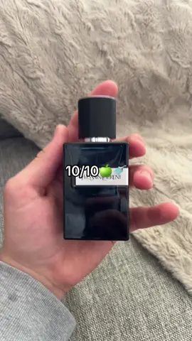 ⚠️Samples in bio⚠️ #fragrance #perfume #cologne #fyp #viral #parfym #samples 