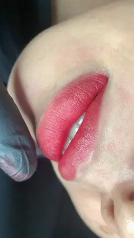 Một chiec môi màu cam đào cho e gai#phunlongmayphongthuy #dieukhacsoisieuthuc #chuyenxoasauchanmay #phunmoiphuquy #phunmayhieuungtanvien 