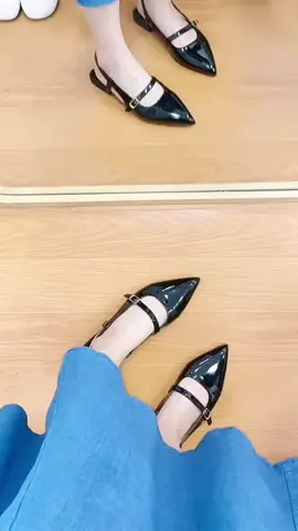 giày mũi nhọn quai ngang hở gót có đai hông đế bệt #giaymuinhon #giaymuinhoncaogot #giaymuinhondebet #giaymuinhonhogot #giaynu #giaynuxinh #giaynuthoitrang #giaynuhottrend #thoitrang #thoitrangnu #fashion 