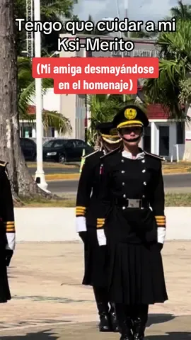 Mi amiga desmayandose en el evento/ homenaje  #Escolta #escoltadebandera #BandaDeGuerra #TitanesDeChetumal #Comedy #Humor #Viral #Mx #Mexico  Tengo que cuidar a mi #casimerito 