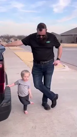 Baby imitates father😂😂#cute #cutebaby #babylove #babycute #lovely #Love #lovebaby #babyfunny #funny #funnybaby #foryou 