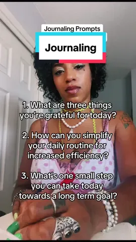 As someone who struggles with ADHD I find it helpful to journal daily. Journaling can be difficult if youre a beginner. Here are 3 prompts to get you. 1. What are three things youre grateful for today? 2. How can you simplify youre daily routine to maximize efficiency? 3. Whats one small step you can take yowards a longterm goal? Hope this helps someone ❤️ #creativecareers #selfdiscovery #journaling #journal #entreprenurialmindset #careeradvice #careerchange #asmr