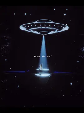 the mirrored roomba makes an infinity symbol during down bad || #ts #taylorswift #swifttok #swiftie #ttpd #erastour #lgbetty #downbad #fy #4u #fyp 