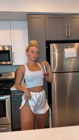 Friday mood #yeahglo #fyp #fridaymood 