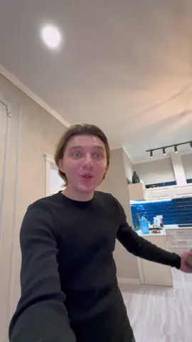 Ты смотри на нее😂