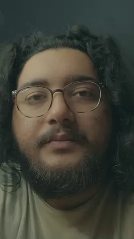 Birisi seni anlasın istersin ama anlatamazsın