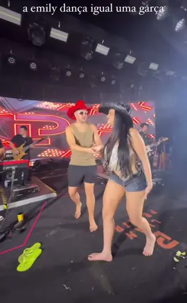 Vamos sentir falta desse dois juntos 🥰🥰🥰🥰🥰🥰🥰🥰🥰🥰🥰#bora #alvaro #tiktok #emilygarcia #saudade#ranchodomaia #2024 #amigos 