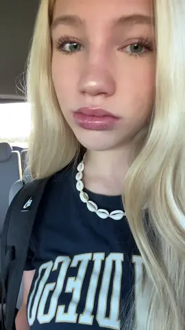 How school feels #schoollife #fyp #fypp #song #lipsync #foryou #foryoupage #viral #trending #girl 