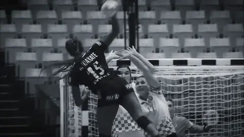 #handball #håndball #viral #viraltiktok #viralvideo #fyp #fypシ #edit #trend #aesthetic #art #fypage #blowthisup #sport #spiderman #sports #lanadelrey #music #Running #viral_video 