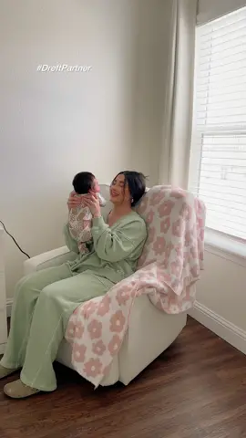 #DreftPartner I use Dreft baby detergent to keep my baby's clothes free of stains so I can keep them forever. Get yours on Amazon up to 15% off when you subscribe and save! #laundrytok #momtok 