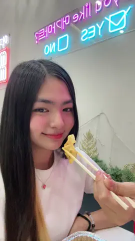 kilig siya ihh 🥰🥰