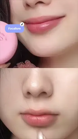 Cách môi khô trở thành một đôi môi căng mọng💖#focallurevn#focallureSanrio#bestiepartylipscare