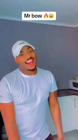Mr bow akuna wunwani #SAMA28 #chrisveekay #foryoupage #viral #xigazaamahlweni #trandingsong #fypシ #mozambique🇲🇿 #mrbow #xitsongatiktoker❤️ #tiktok #longvideo #foryou 
