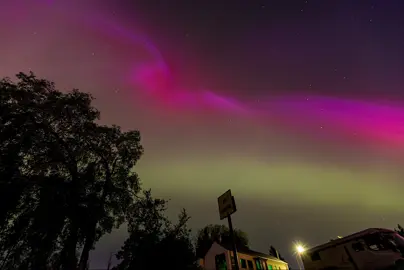 ✨ Last night’s aurora display in Coosan, Ireland was simply breathtaking! 🌌 It’s been the strongest solar storm since the famous Halloween event in 2003.  Check out this mesmerising time-lapse capturing the beauty as it happened in Coosan 📸✨  #Aurora #Coosan #Ireland #NorthernLights #SolarStorm #NatureIsAmazing #Astrophotography #NightSky #Stargazing #AuroraBorealis #AuroraHunters #SpaceWeather #TimeLapse #IrishCountryside #SolarFlare #AuroraPhotography #ExploreIreland #DiscoverIreland #StunningViews 