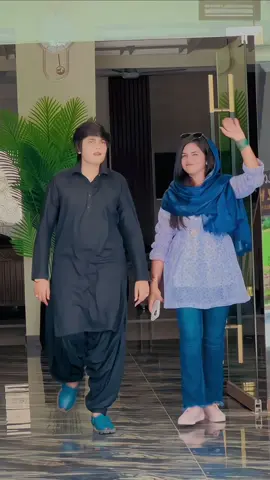 My bro#mehakshehzadi_ #vrial_video_tiktok #sister @Mehak Shehzadi 