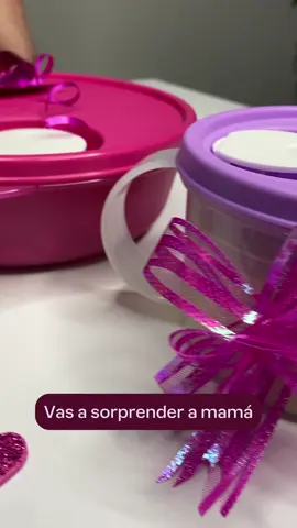 CELEBRA EL MES DE MAMÁ Y REGALOS PRÁCTICOS 🎁✨¿Quieres sorprenderla? Tenemos opciones prácticas y duraderas para cada gusto.  ¿Le encanta el gym? 🏋️‍♀️ Prueba nuestro Eco Twist, ideal para mantenerla hidratada.  ¿Prefiere llevar su comida a todas partes? 🍱 Opta por el Plato Cristal Flash con Divisiones, ¡perfecto para sus aventuras! Y no olvides acompañarlos con el set de cubiertos Aloha.  ¿Tu mamá es súper práctica? 🎯 Regálale nuestra Taza Cristal Flash, perfecta para preparar lo que quiera de manera fácil.  ¡Con estos productos hermosos, sorprenderás a Mamá! 🌸	 Detalles que perduran con Tupperware. 🌟	 #Tupperware #tupperwareColombia #tupperwareonline #SolucionesTupperware #Colombia #FelizDíaDeLaMadre #FelizDíaMamá #Mayo #12Mayo #Receta #Mama #abuela #regalo #regalos #EcoTwist #productospracticos #practicidad #Plato #tazacristal