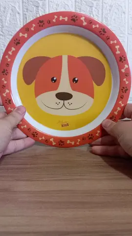 Transforme a hora das refeições em momentos mágicos com o nosso kit infantil de refeição “meus amigos” 🍽️ Esse kit é projetado para tornar a hora das refeições uma aventura cheia de diversão! 🎉 Feito com materiais livres de BPA e Ftalatos, garante a segurança dos pequenos durante cada refeição. Adquira já e transforme a alimentação dos seus filhos em momentos inesquecíveis! 🌈💖 . . . . . . #ArtHouseKids #KitRefeição #MelhoresAmigos #HoraDasRefeições #IntroduçãoAlimentar #DiversãoNaAlimentação #SegurançaInfantil #CriançasFelizes #MomentosInesquecíveis