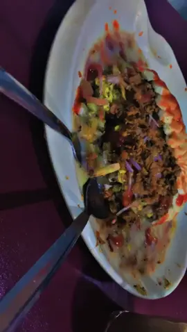 Fadiirad macaan hada dalbo macmiil #roobiyobarwaaqo #somalirestaurant #somalitiktok #somaliland 